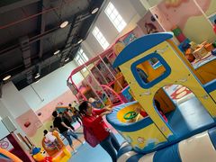 -蒙特利亲子乐园