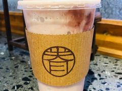 豆乳红豆冰-桃园眷村(万象天地店)