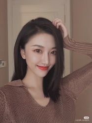 -时尚殿堂明星门店