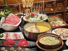 -鲜入唯煮·港式海鲜牛肉火锅(金宝街店)