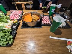-呷哺呷哺(万达新世界店)