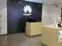 -华为授权体验店(万航渡路)