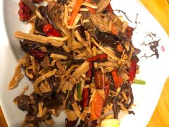 -小厨子私房菜·云南美食店
