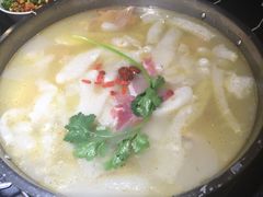 -罗记又添缘竹荪山药鸡·野生菌火锅(西园南路店)