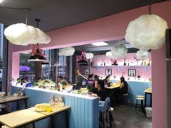 大堂-友达面馆·酸菜鱼面(钱塘区店)