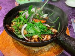啫啫牛蛙煲-惠食佳·朱雀(东方商厦店)