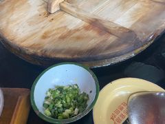 -鱼窝棚柴火铁锅炖(富山屯店)