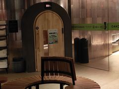 -涨巢·潮玩水疗局