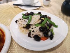 -巴扎美食·新疆菜·西域歌舞表演餐厅(新疆大厦店)