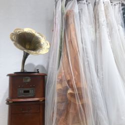 -LaMousse婚纱买手店