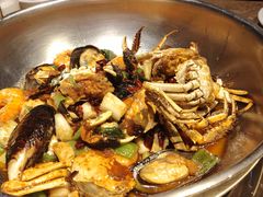 -七欣天香辣蟹火锅(上海银亿滨江店)