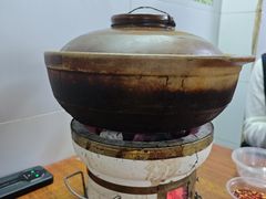 -威邵鸡煲(西华路总店)