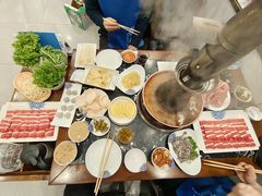 -楼外楼大刀肉传统火锅居(繁荣路店)