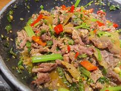 -吃饭皇帝大土家民族菜(正大广场店)