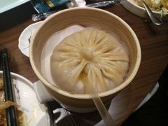 蟹黄吸管汤包（个）-隆喜元鱼汤包·海鲜(中联广场店)