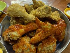 -BHC炸鸡(明洞总店)
