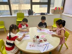 -i2青少儿英语(爱加星悦荟店)