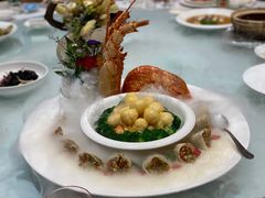 -万龙洲海鲜(大兴绿地缤纷城店)