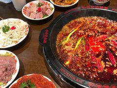 -牛市坎火锅(建设路店)