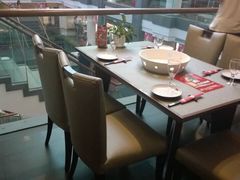 靠窗位-旺顺阁鱼头泡饼(小红门店)
