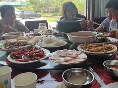 -北京龙庆四季香农家饭庄·灶台鱼·碳烤虹鳟鱼(龙庆峡店)