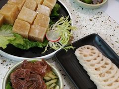 -椰子营·椰子鸡火锅(万象里店)