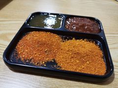 特色蘸碟-月半小炉焖烤