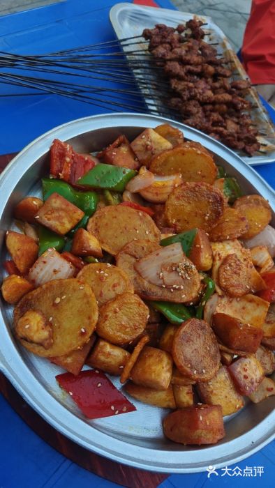 尕胡才炕锅烤羊肉馆(八一路店)图片