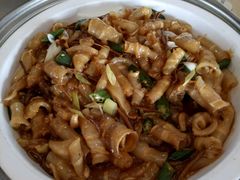 -荣誉国际酒店-云顶旋转餐厅