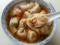 鲜肉馄饨-古徽州馄饨店(宝安路店)