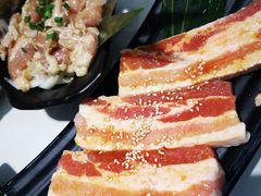 厚切双层猪五花肉-八乔煎肉馆·丹东特色煎锅(梅林店)