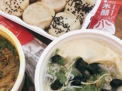 -小杨生煎(龙之梦购物中心店)