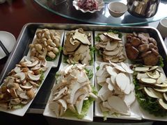 -野菌皇海景野生菌火锅(滨海大道店)