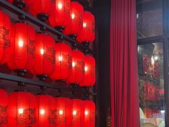-吃饭皇帝大土家民族菜(正大广场店)