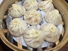 -莱莱小笼·乔艾