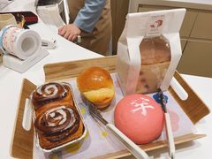 -好利来(万卉路店)