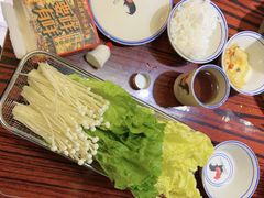 -沙胆彪炭炉牛杂煲(上海日月光广场店)