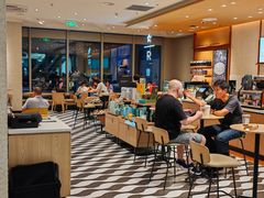 -星巴克臻选(莘庄仲盛店)