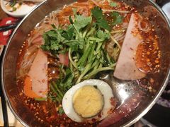 -喝丢一只鞋辣炒海鲜小烧烤(三八广场店)