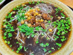 -疯狂牛骨饸饹面(光华路店)