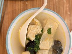 -小杨生煎(杭州东站店)