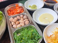 -围炉肉舍丹东海鲜烤肉·烤活鳗(步行街店)