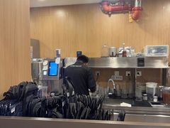 -霸王茶姬(南强街店)