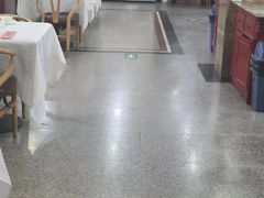 -九头鸟酒家(东高地店)