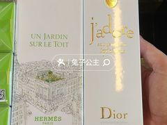 -广州周大福金融中心