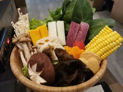 -湊湊火锅·茶憩(打浦桥日月光店)