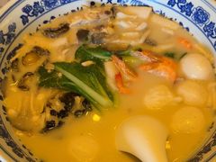 极品鱼头皇-山外山菜馆(玉泉路店)