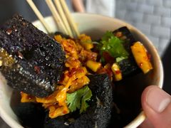-黑色经典臭豆腐·湖南特产(坡子街店)