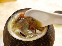 原只椰子炖竹丝鸡-信行丰炖品皇店(光孝路店)