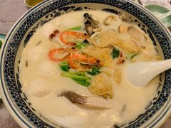 极品鱼头皇-山外山菜馆(玉泉路店)